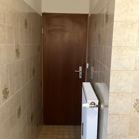 Schoene In Ruhigem Altbauviertel - Nahe Am Zentrum Und Nahe An Der *